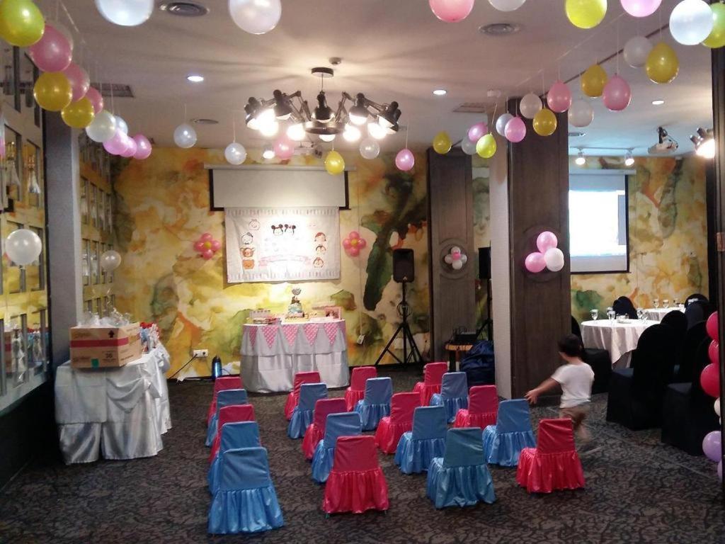 Couleur Hotel Cengkareng Dżakarta Zewnętrze zdjęcie